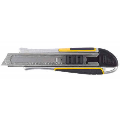 STR-09146 Нож "PROFI" с сегментированным лезвием 09146 STAYER